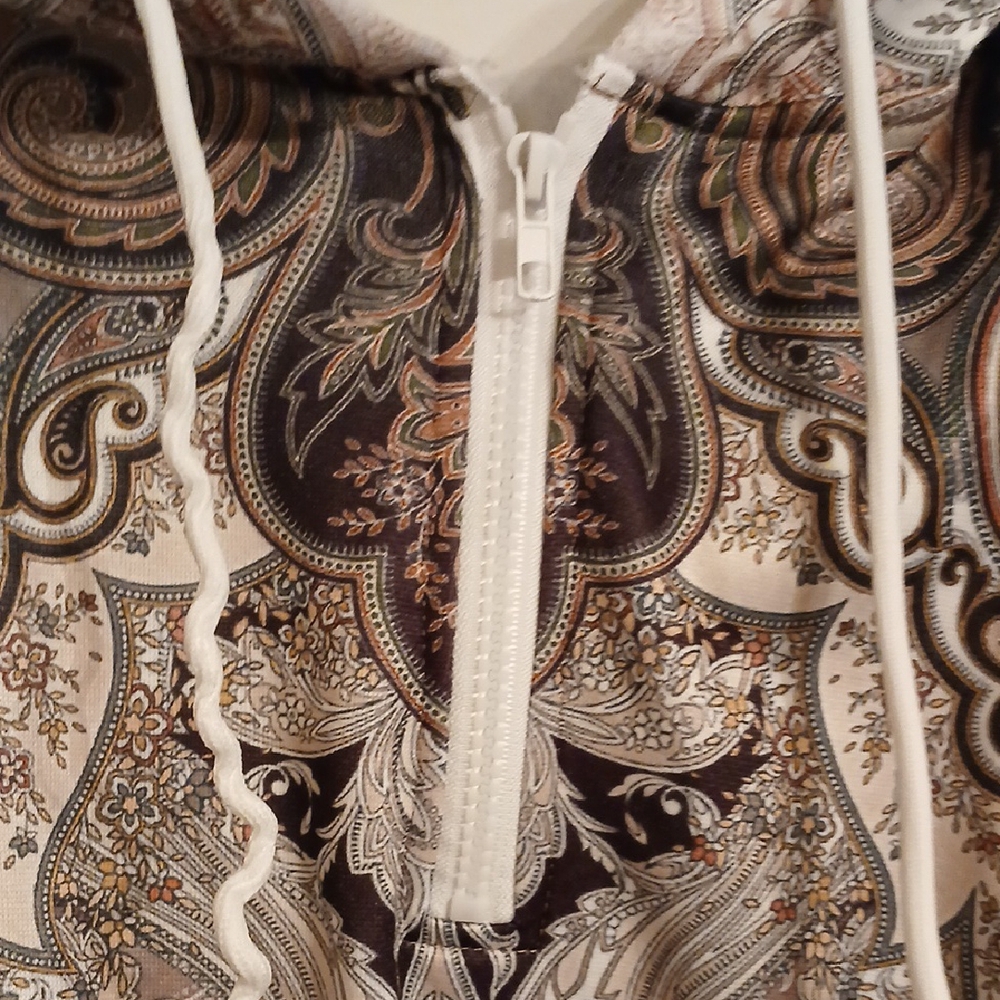 Soft Cream Hoodie with Paisley Pattern